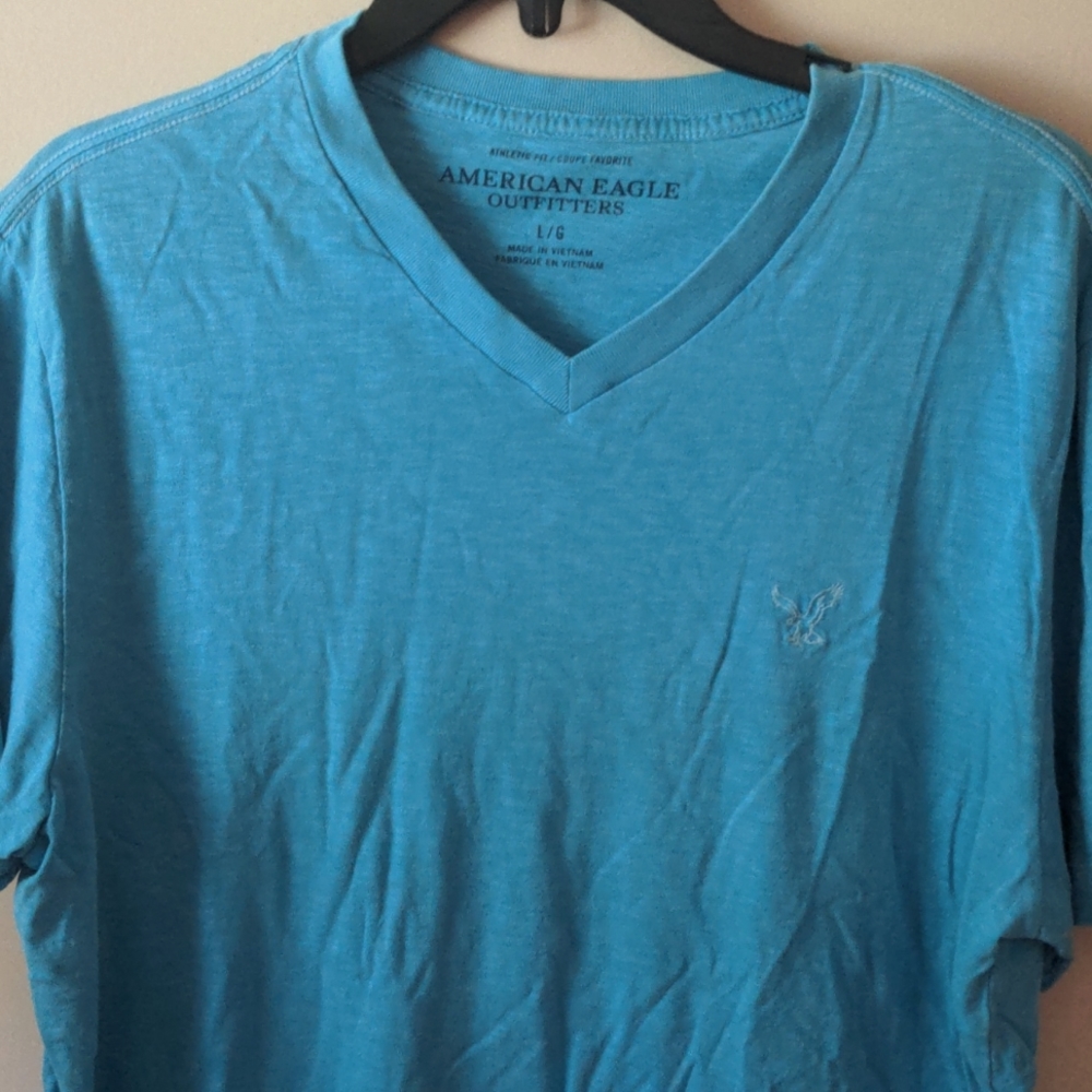 Men's American Eagle blue ss t shirt. 100% cotton. Athletic fit